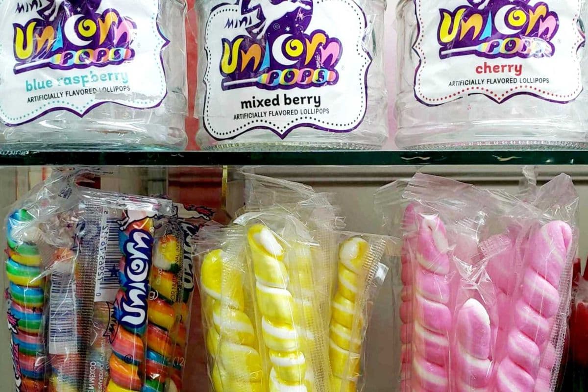 Unicorn Pops Blue Raspberry Flavoured Lollipops (12 g)