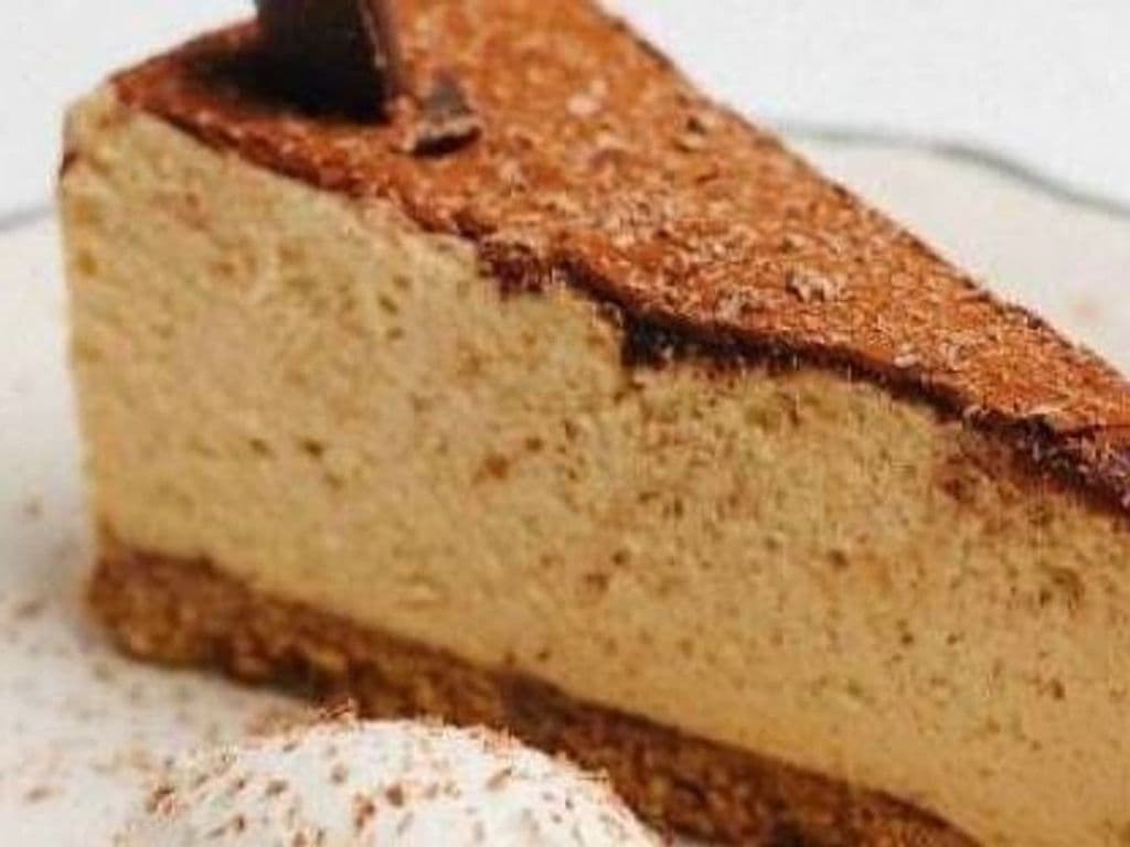 CHOCOLATE CHEESE CAKE