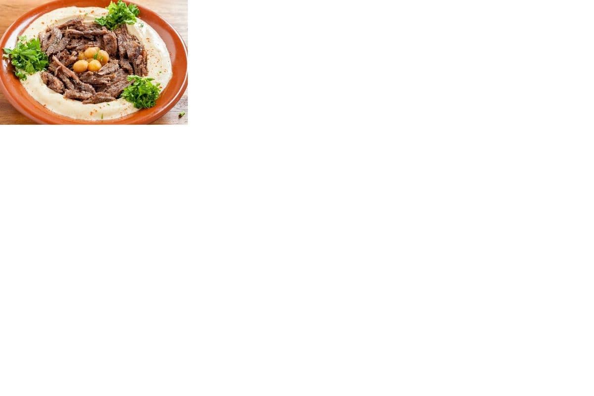 Hummus-Lamb shawarma plate