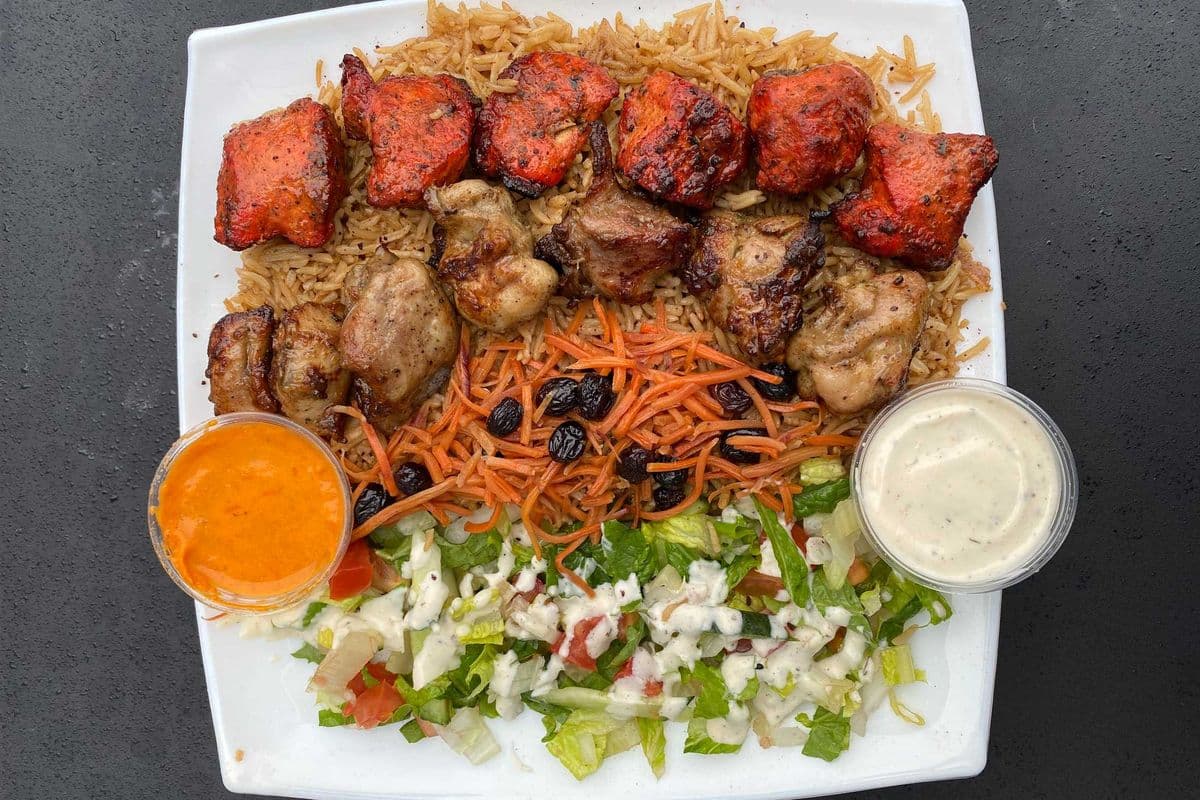 4. KG Chicken Lover Dinner