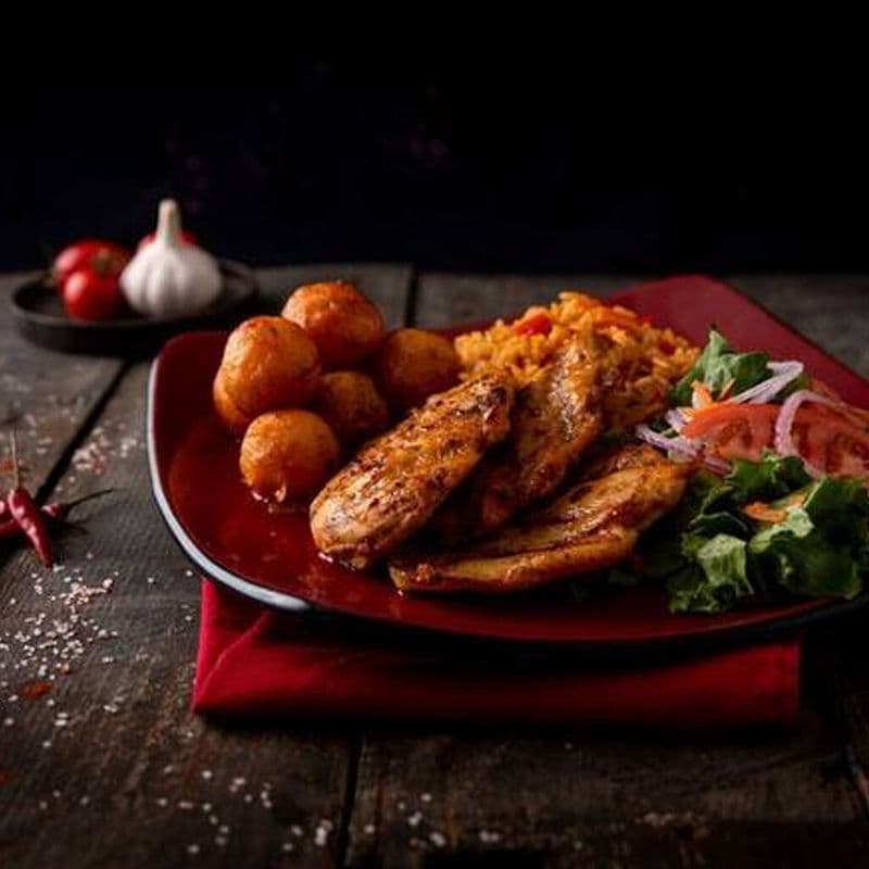 Suprême de poulet (2 escalopes poitrine) / Chicken Supreme (2 breast escalopes)