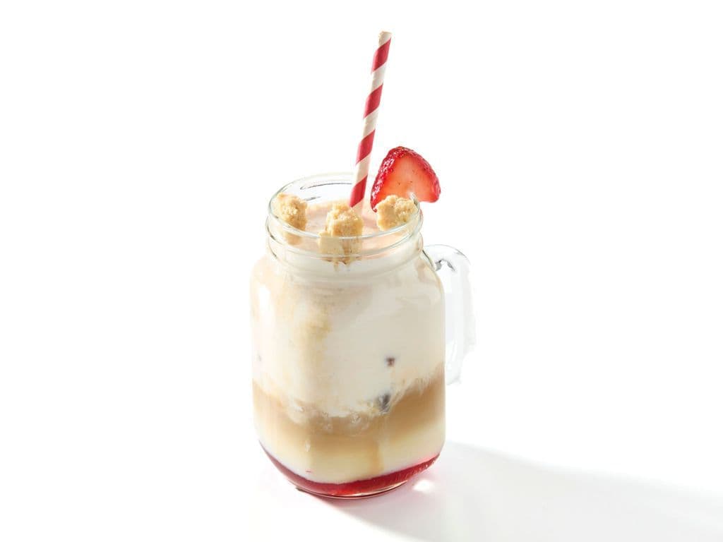 Strawberry Cheesecake Iced Latte