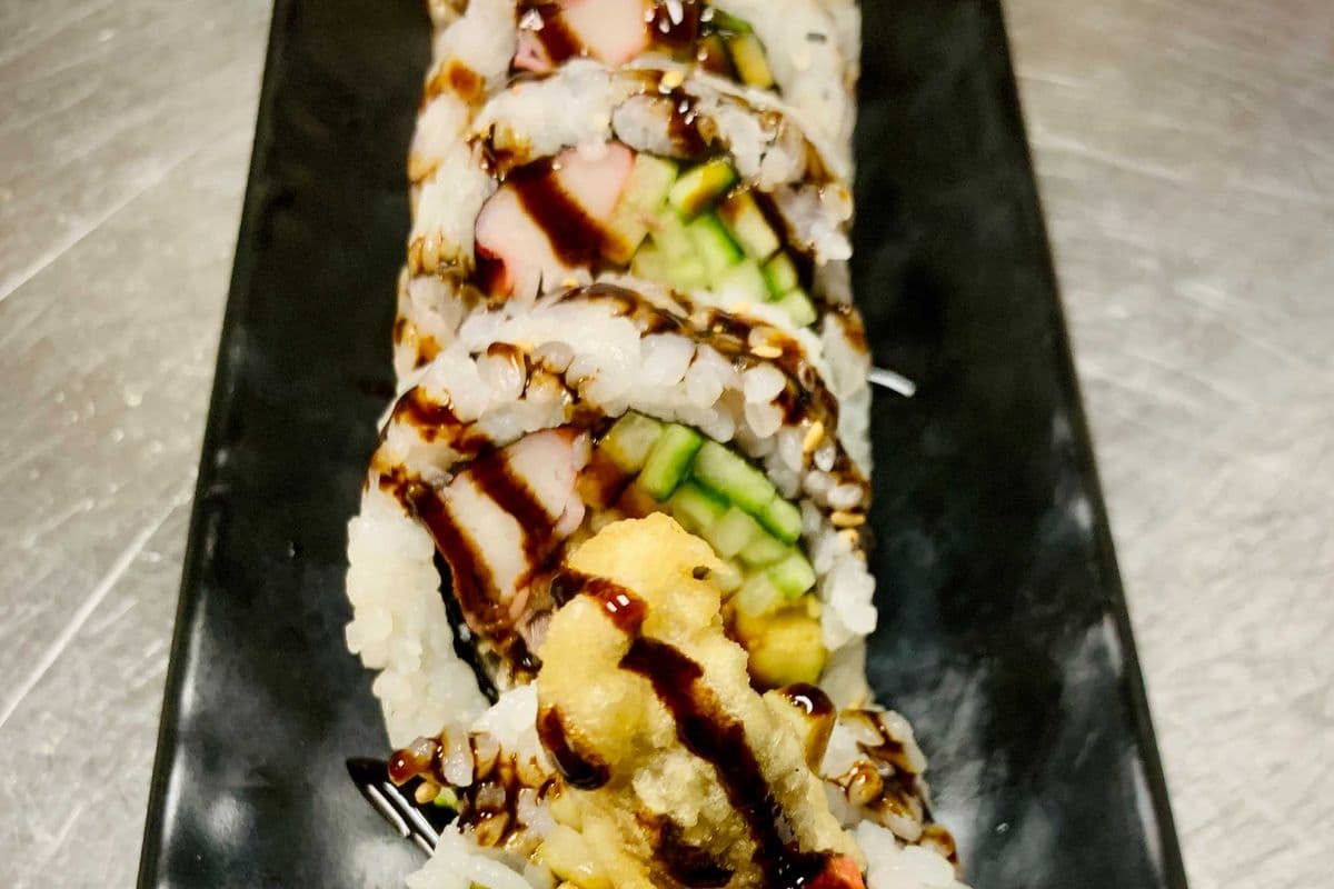 P25 White Fish Tempura Roll