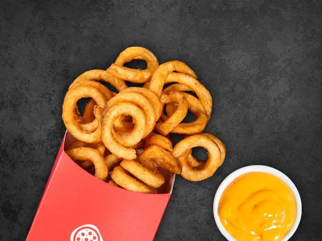 Frites en Queue de Cochon Épicées /  Curly Spicy Fries