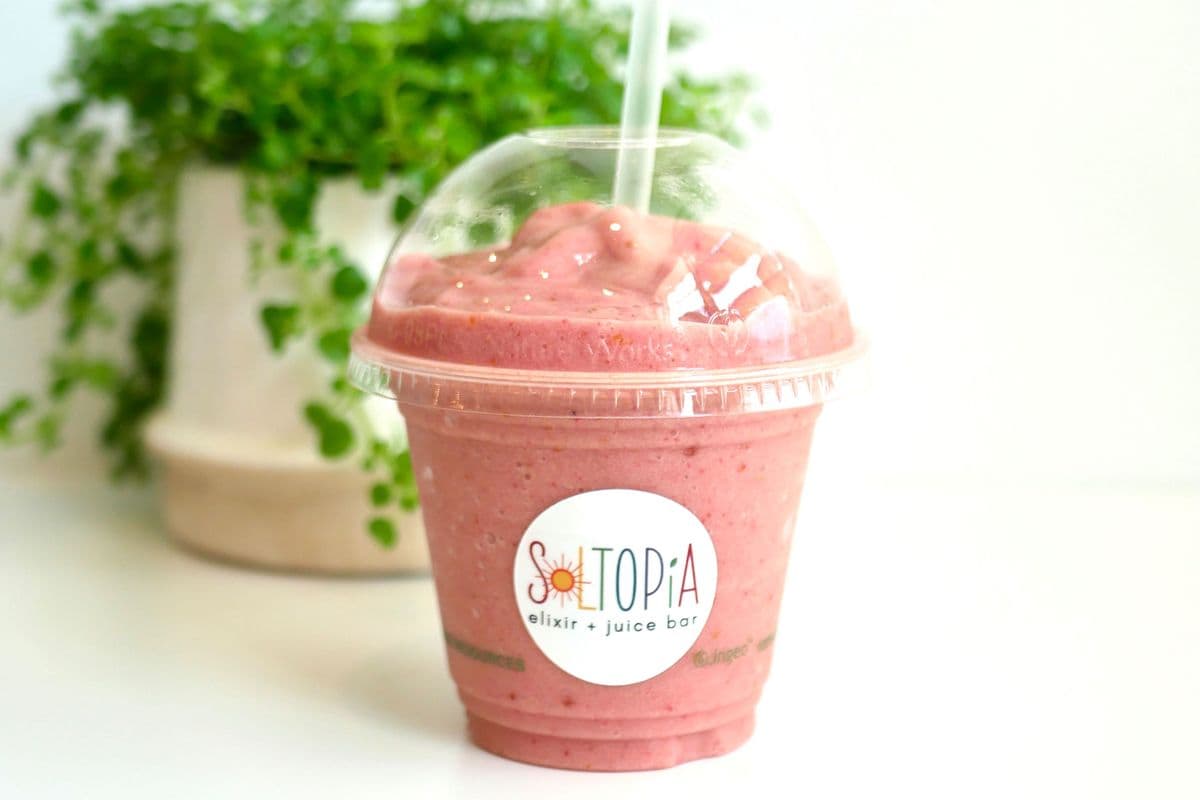 Strawberry Banana Blast Kids Smoothie (9oz)