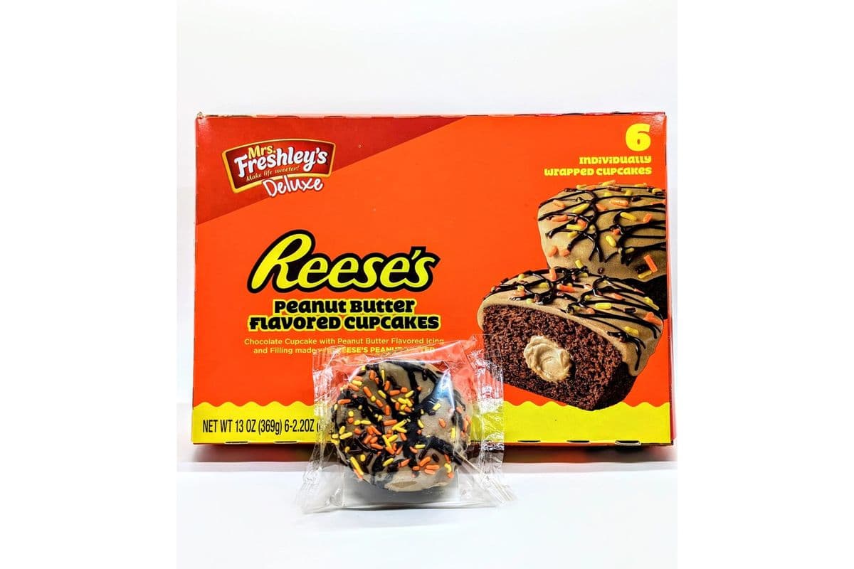 Reese's Peanut Butter Cupcakes