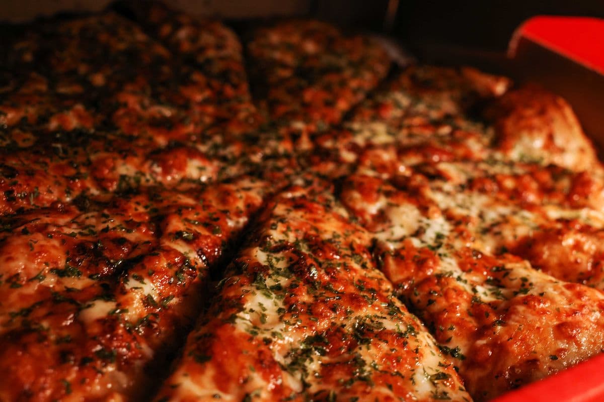 17" Cheesy Garlic Bread (Extra-Large)🧄🍞😍
