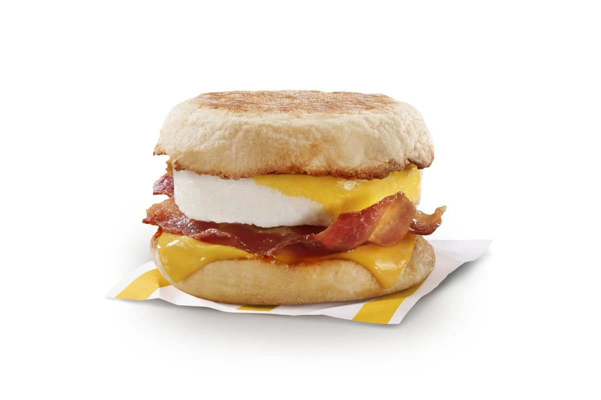 Bacon 'N Egg McMuffin [310.0 Cals]