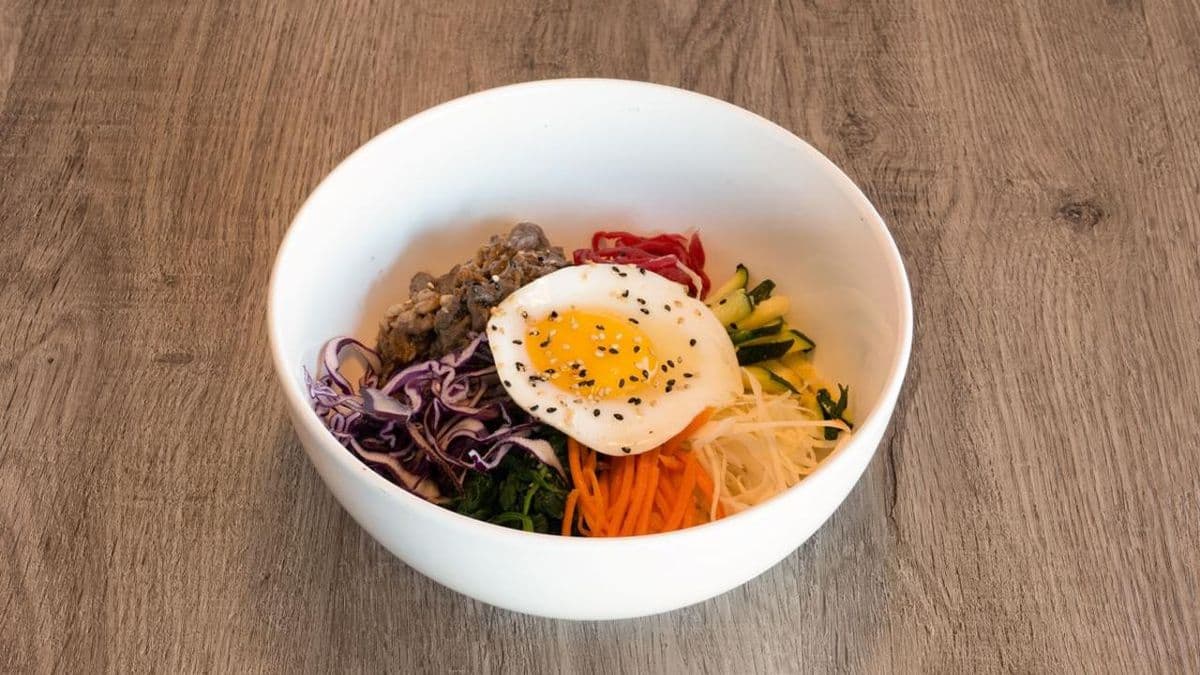 B3. Beef Bibimbap