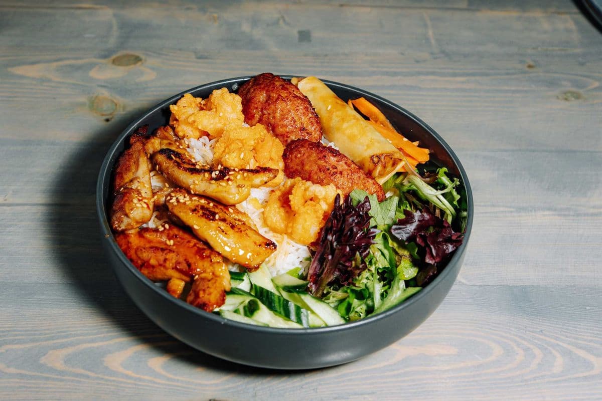 Special Noodle Bowl