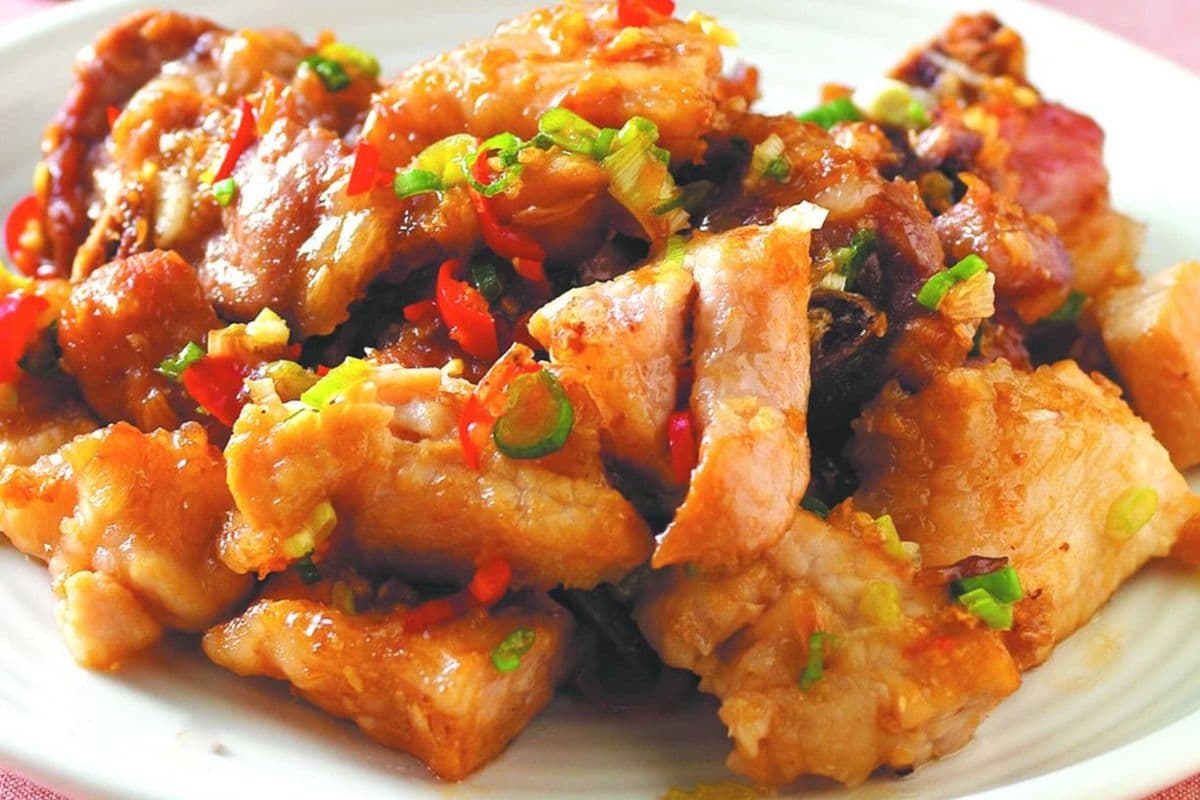 Pork Chop with Salted Pepper or Garlic 肉排（椒鹽/蒜香）