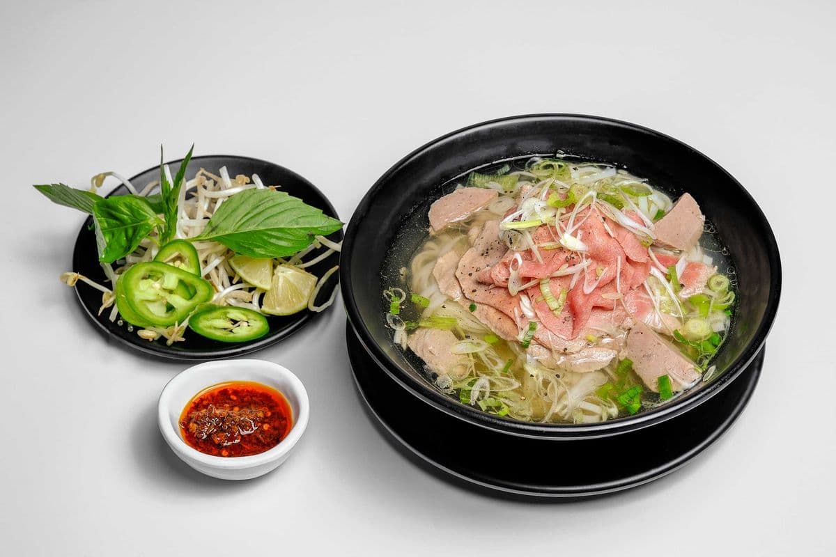16. Steak and Meatball (Pho Tai, Bo Vien) 16. Steak and Meatball (Pho Tai, Bo Vien)