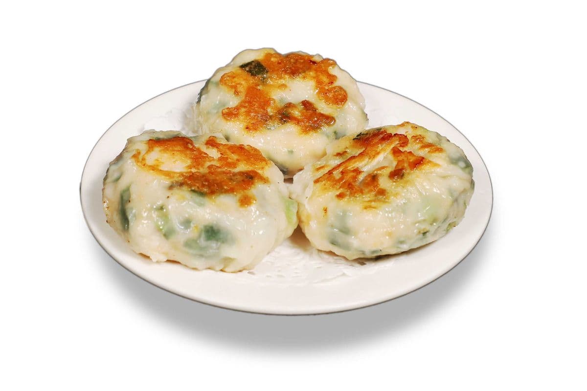 Pan Fried Shrimp and Chive Cake / 煎韭菜餅