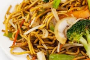 Vegetables Mushroom Chow Mein