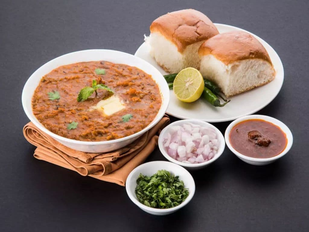 Butter Pav Bhaji 