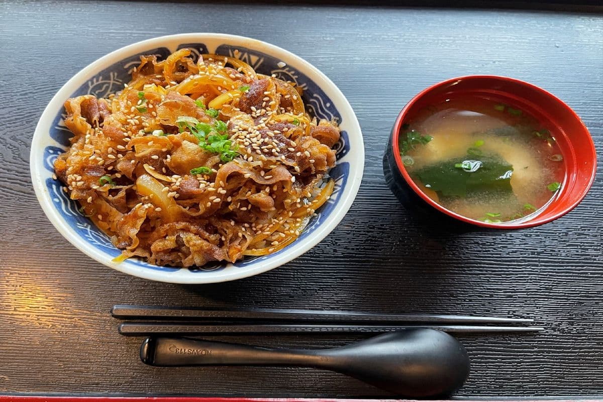 Gyudon with Spicy Sauce