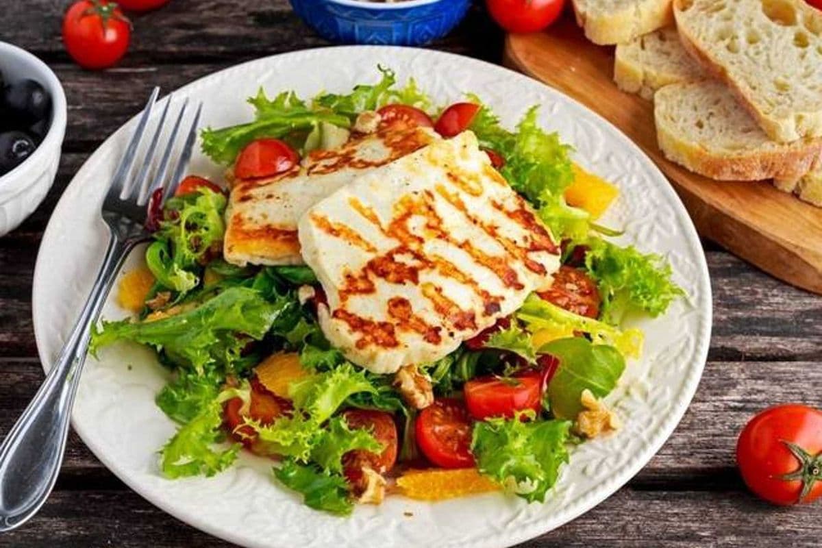 Halloumi Salad