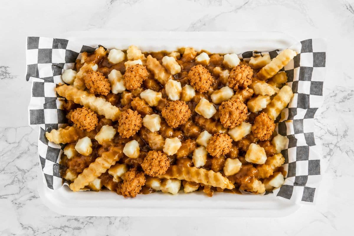 POPCORN CHICKEN POUTINE - D
