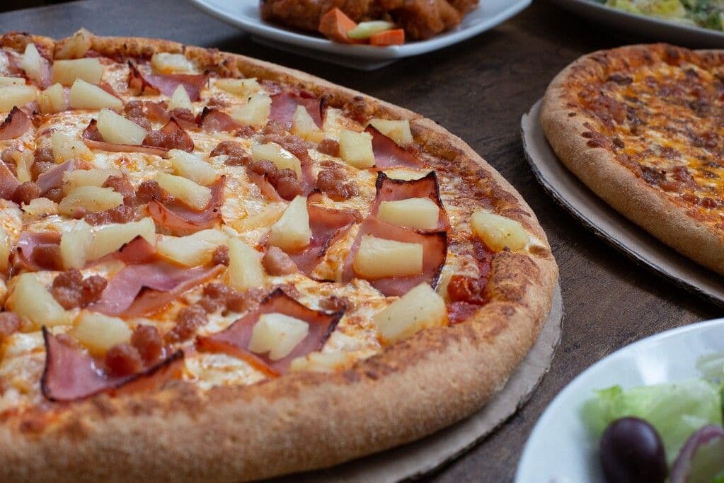 12" Hawaiian Pizza