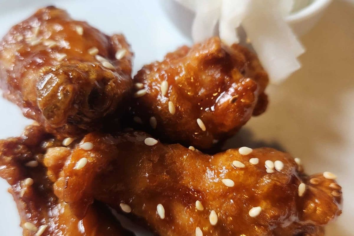 Wings (1 lb)