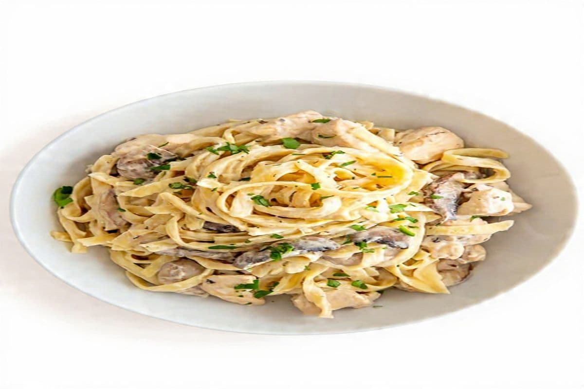 Chicken Mushroom Fettuccini