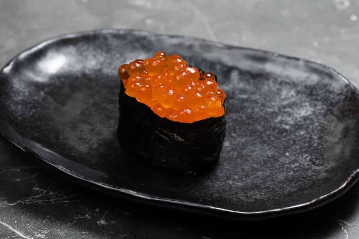 Ikura Nigiri Sushi (1 Pc)