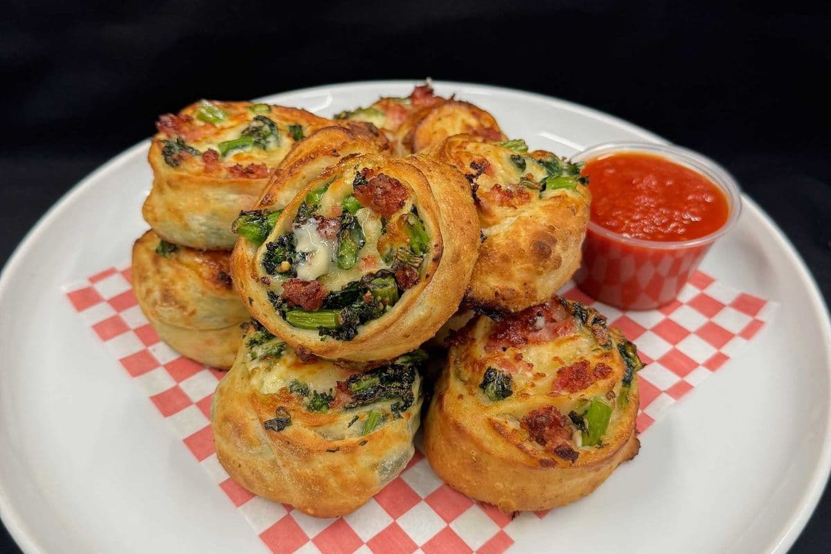 8 Saucisse Rapini Pin Wheels