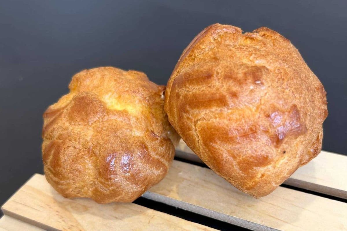 Cream Puff (Medium)