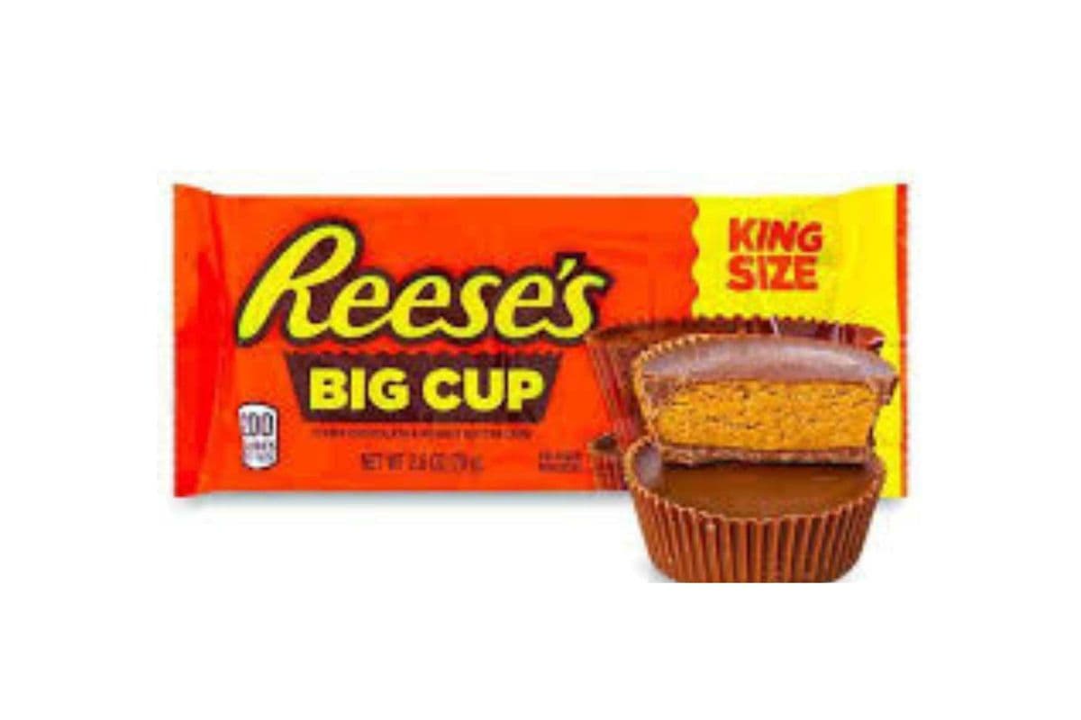 Reese's Big Cup (79g) (200 Cal)