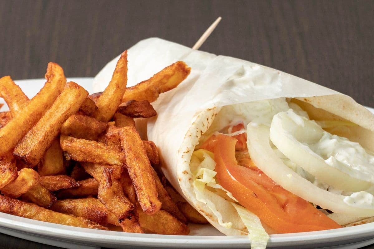 Souvlaki pita / Pita Souvlaki