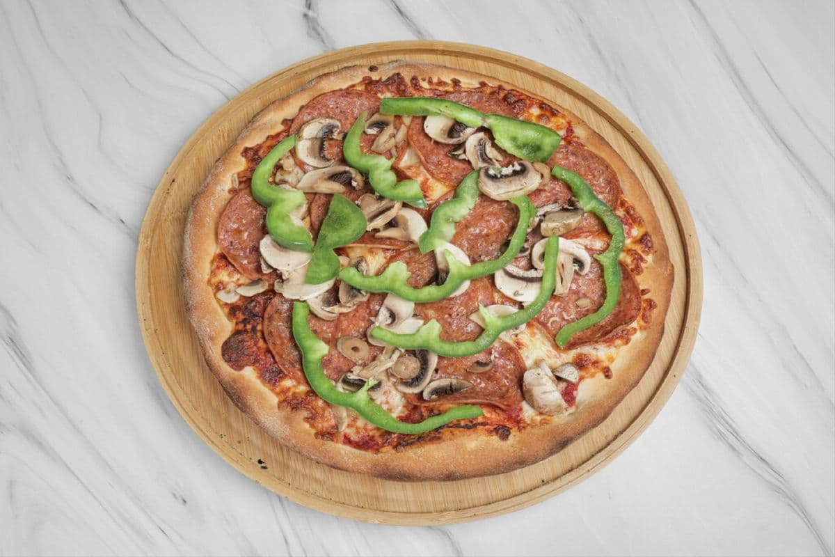 Deux pizzas grandes 14" toute garnie / Two Large 14" All Dressed Pizzas