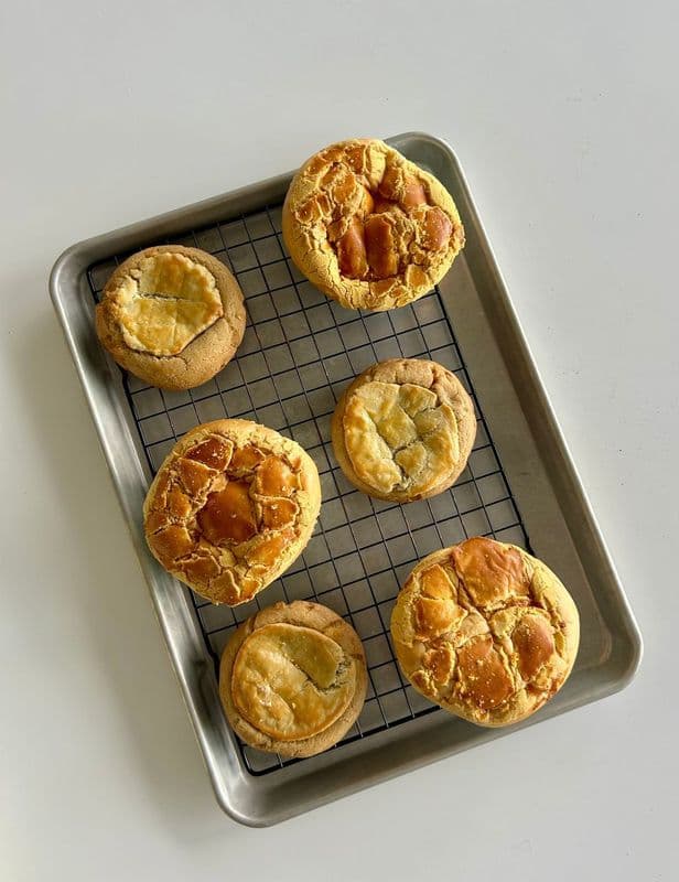 Monthly Special: Salted Egg Yolk Pineapple Bun