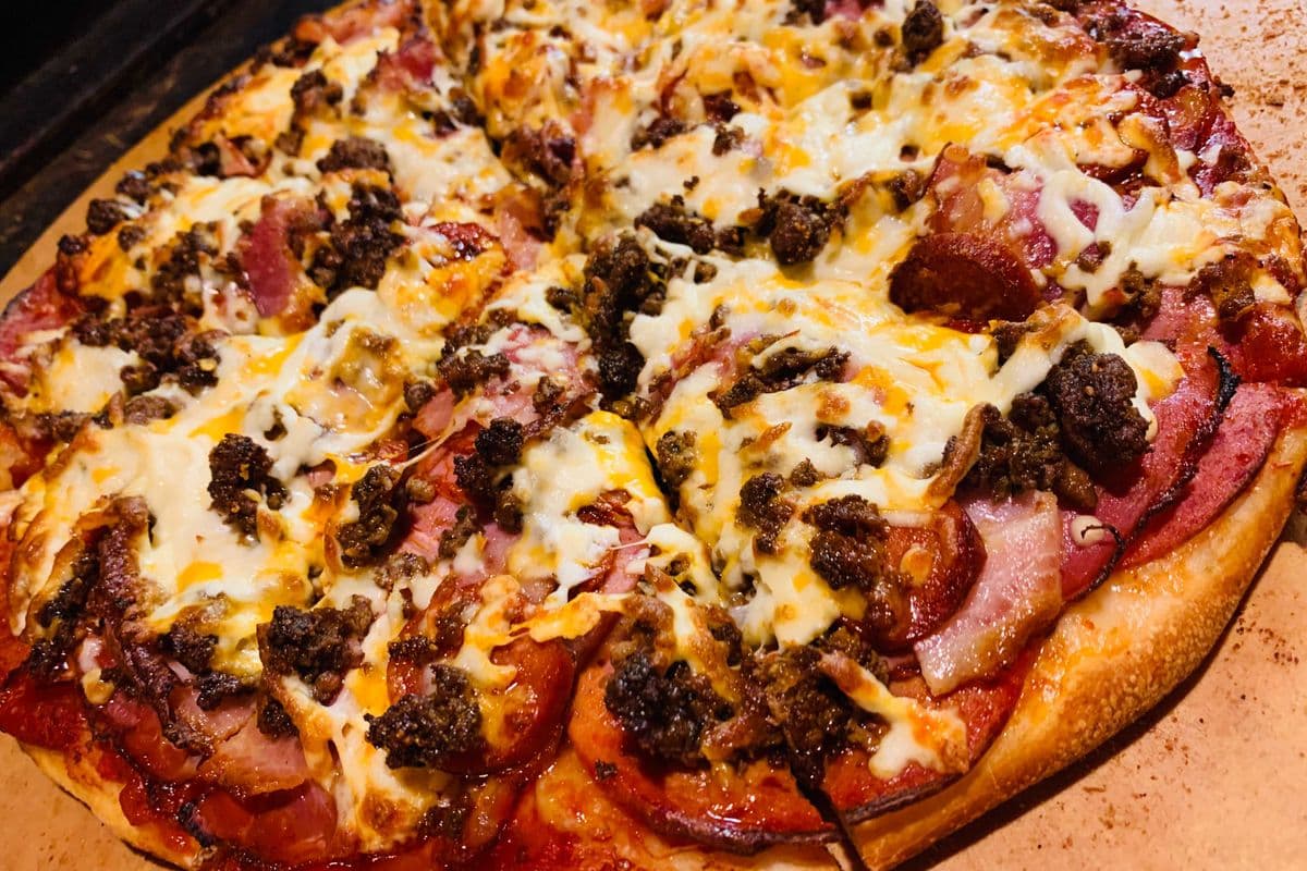 12" Medium Meat Lovers Pizza