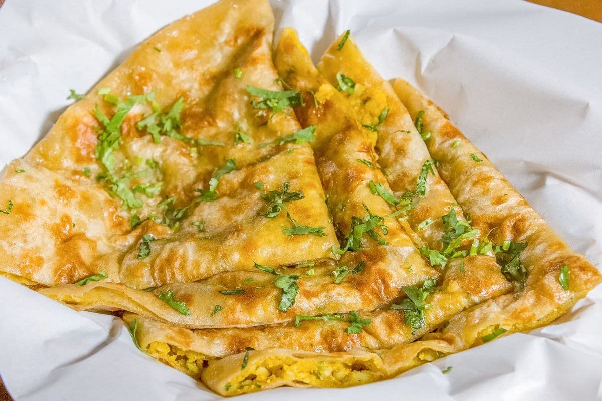 Egg Parantha Tawa (1pc)