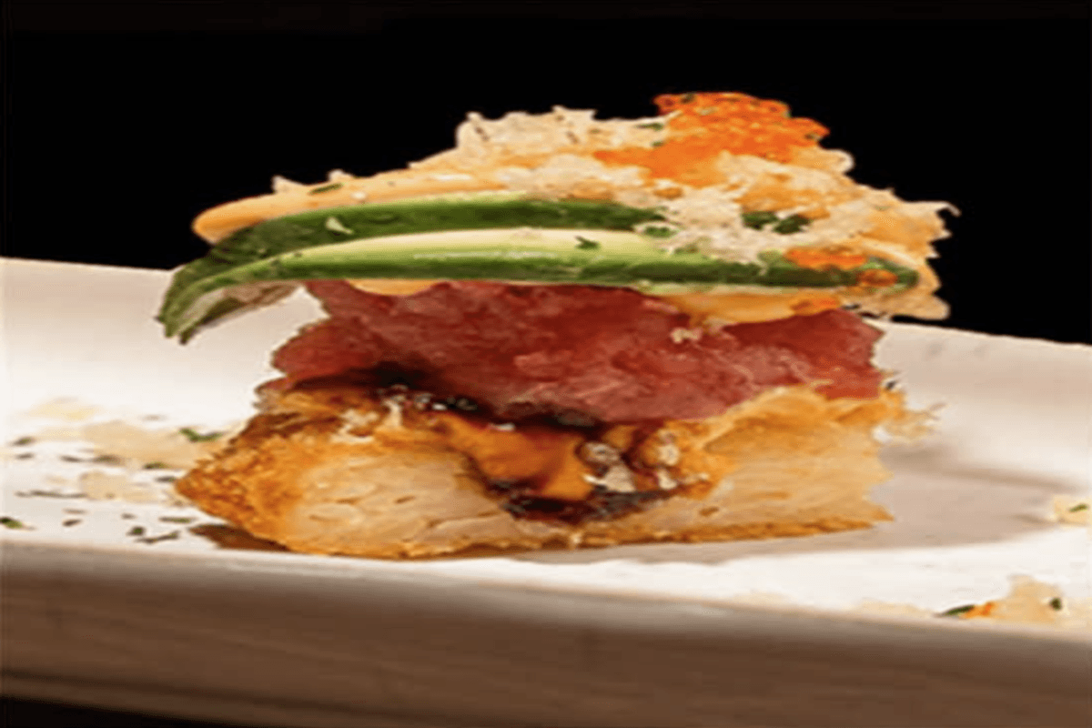 120. Spicy Tuna Sushi Pizza (4 pcs)