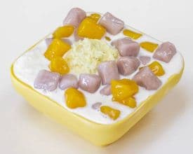 Durian and Taro ball In Vanilla Sauce - 芋圆白雪榴莲