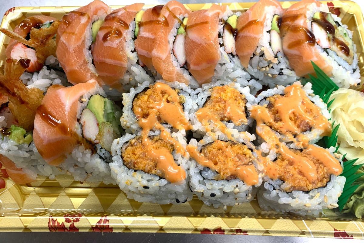 Golden Dragon (9 pcs) and Spicy Salmon (6 pcs)