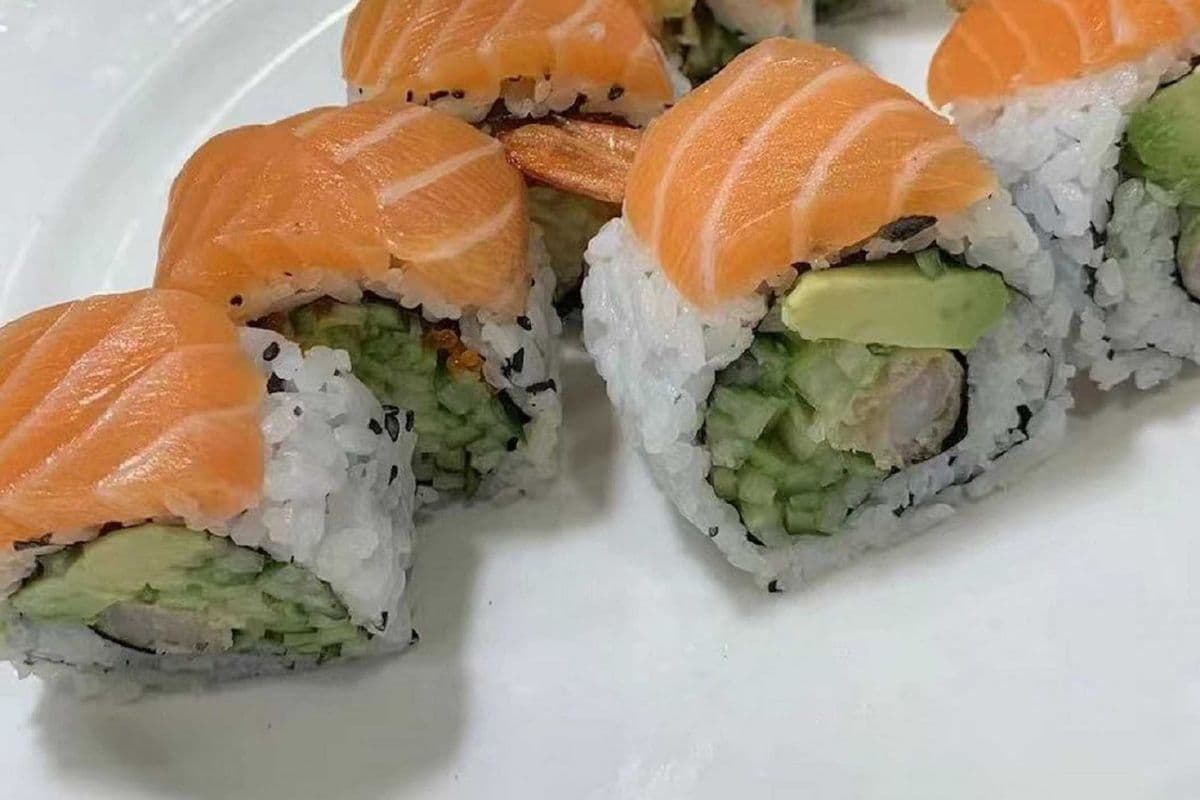 S02. Red Dragon Roll 红⻰卷