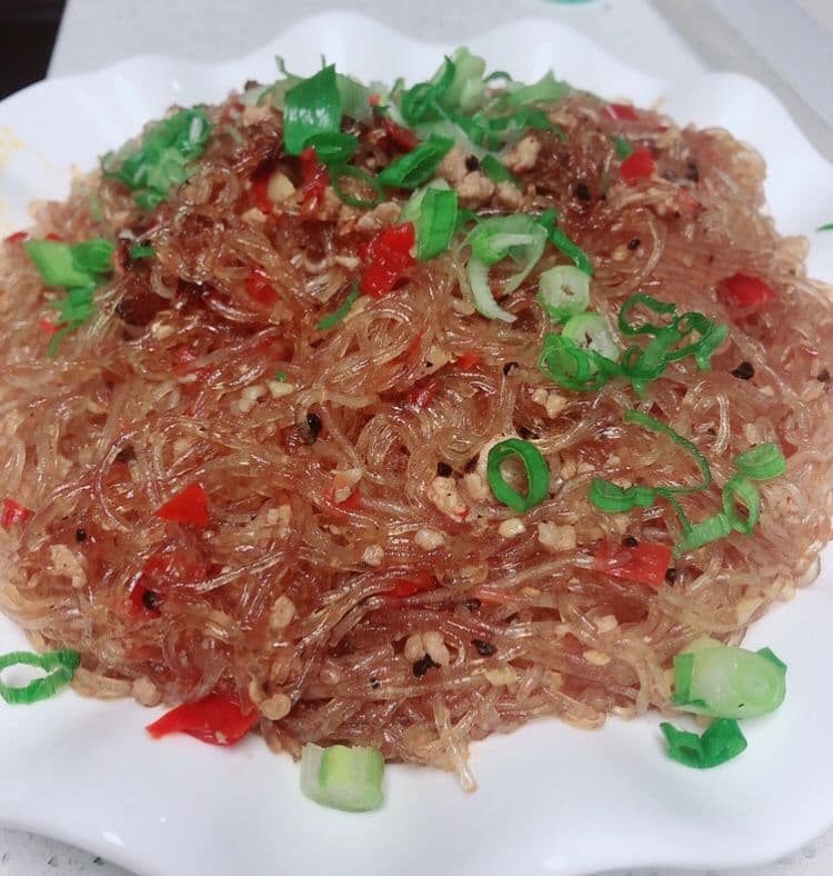 Vermicelli with Chili Sauce