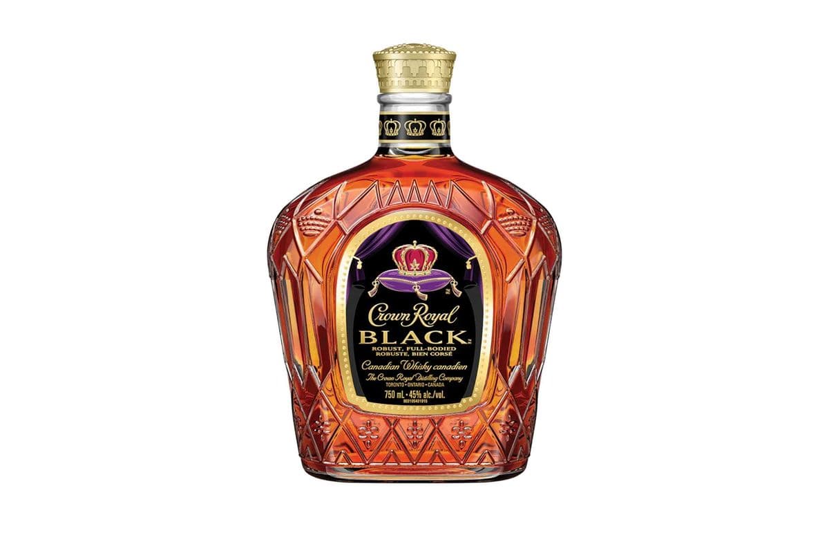 Crown Royal Black (1 x 750ml)