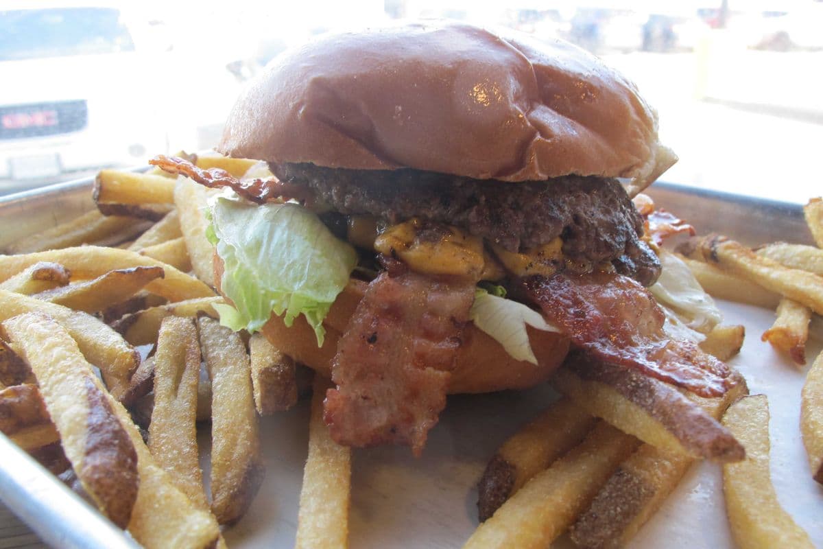 Bacon Cheeseburger