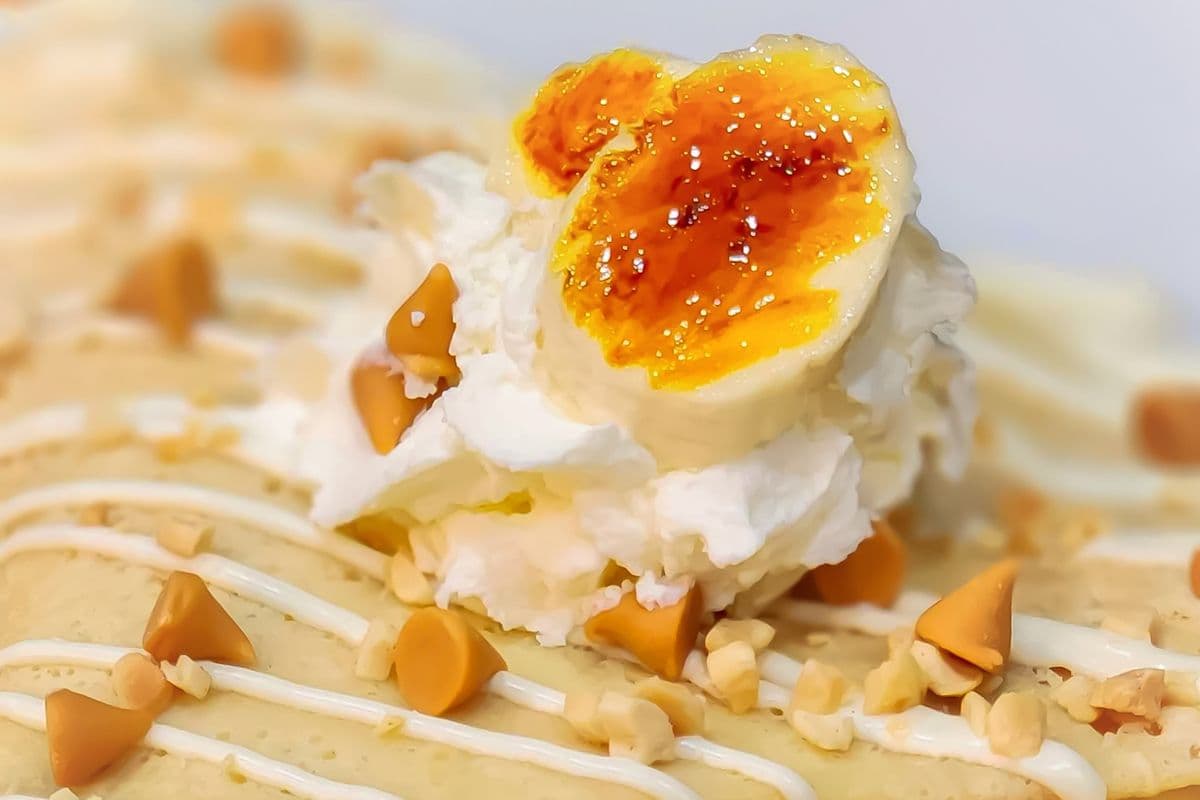 Banana & Caramel Crepe