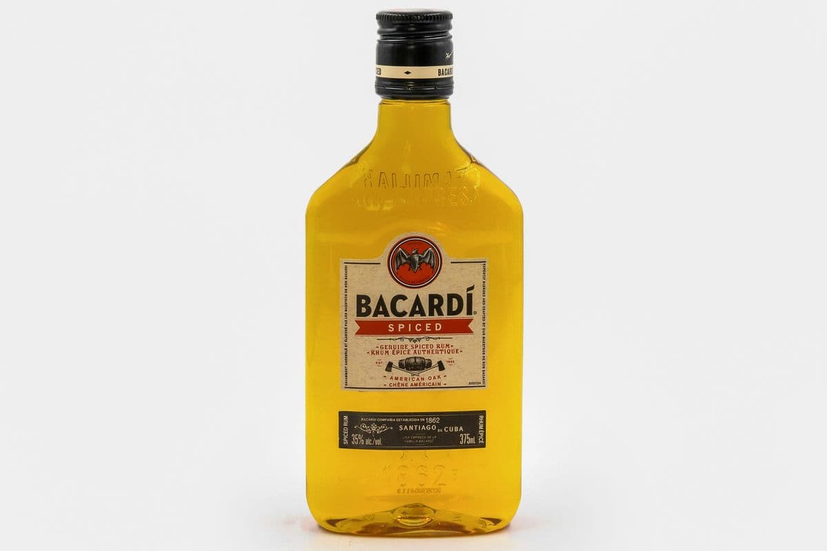 Bacardi Spiced 375ml (1 x 375ml)