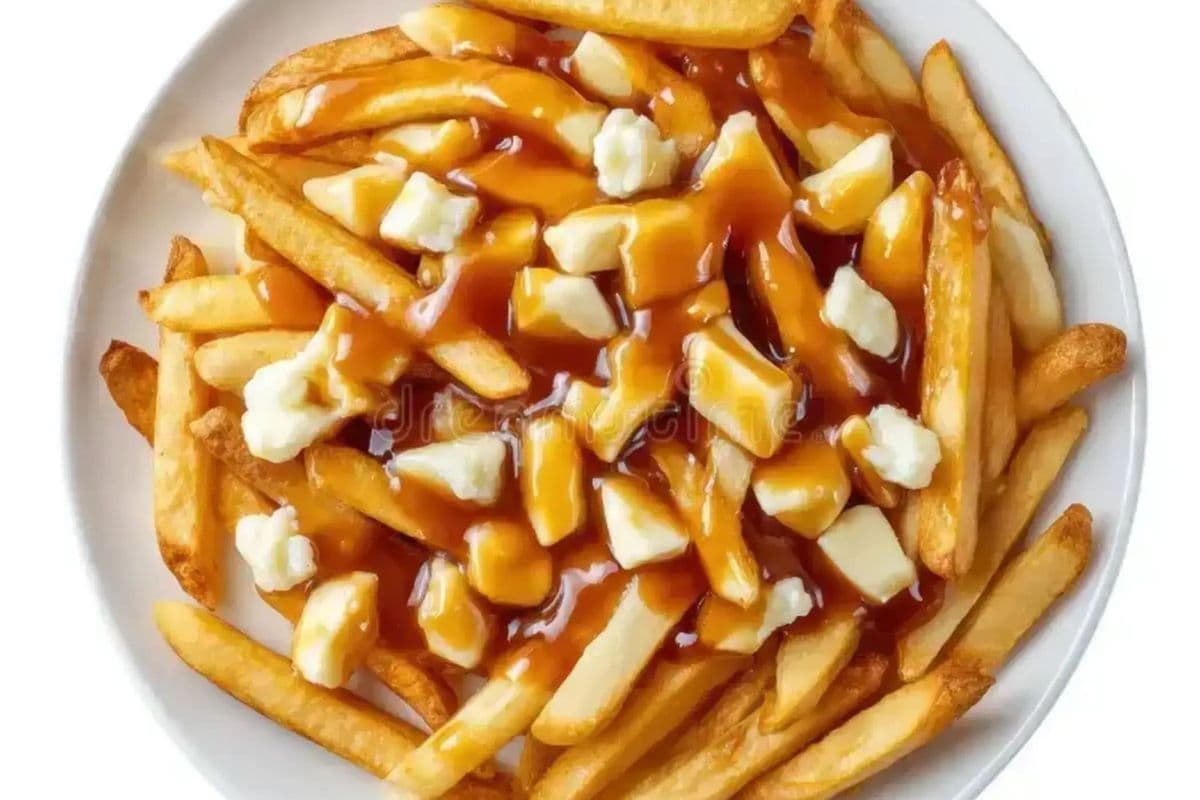 Classic Poutine (36 oz)