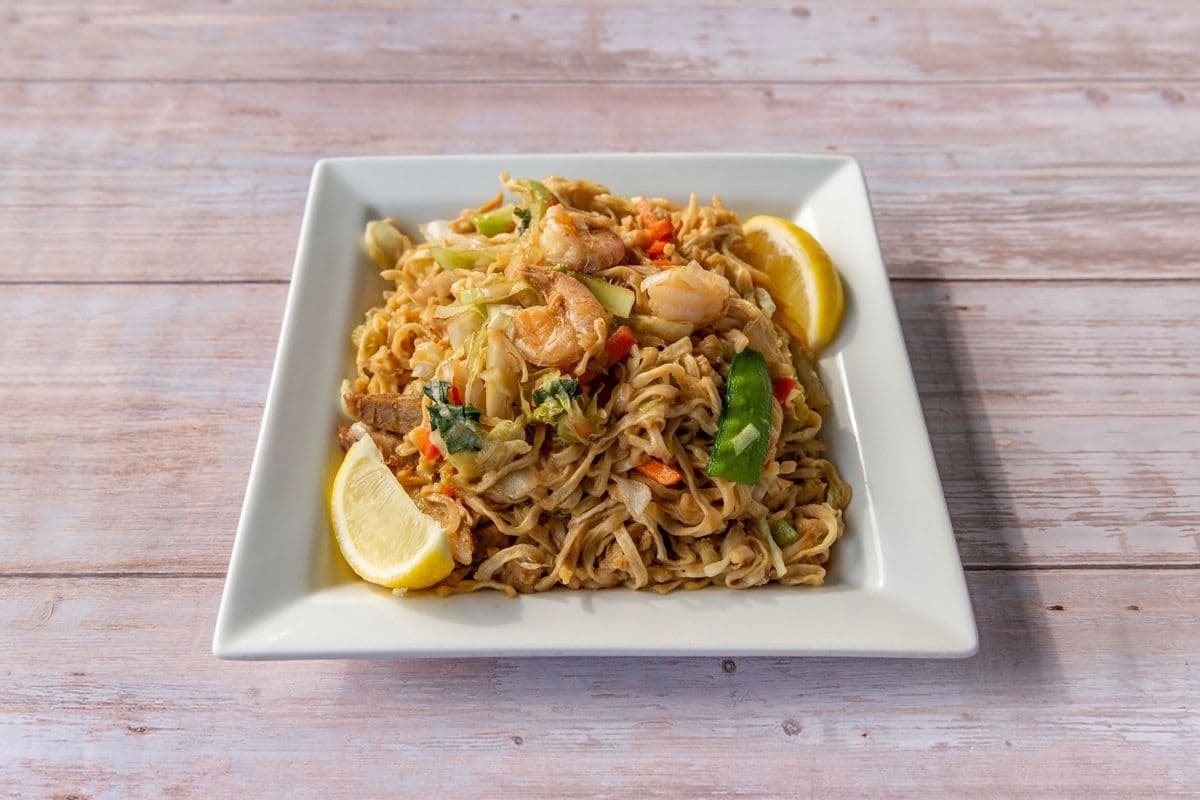 Pancit Canton (Egg Noodle)