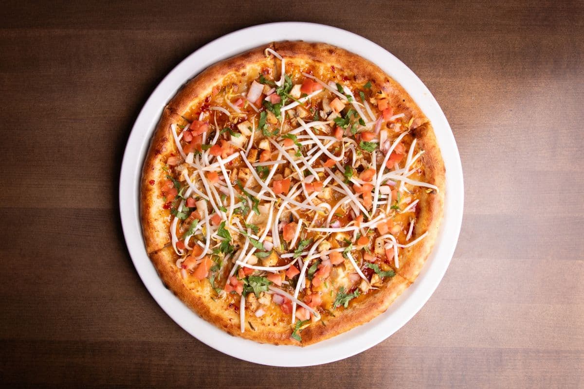 Large Spicy Chicken Pizza