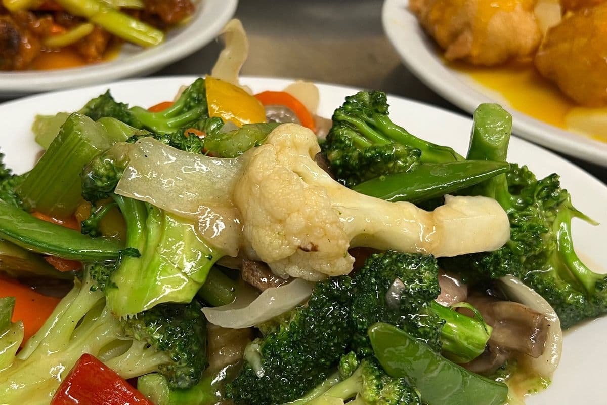 Plain Mixed Greens