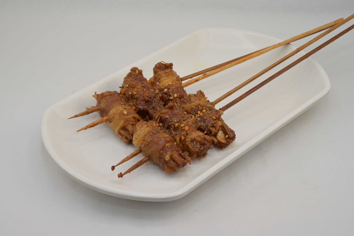 Pork Wrapped Enoki Mushroom 五花肉卷金针菇(2串)