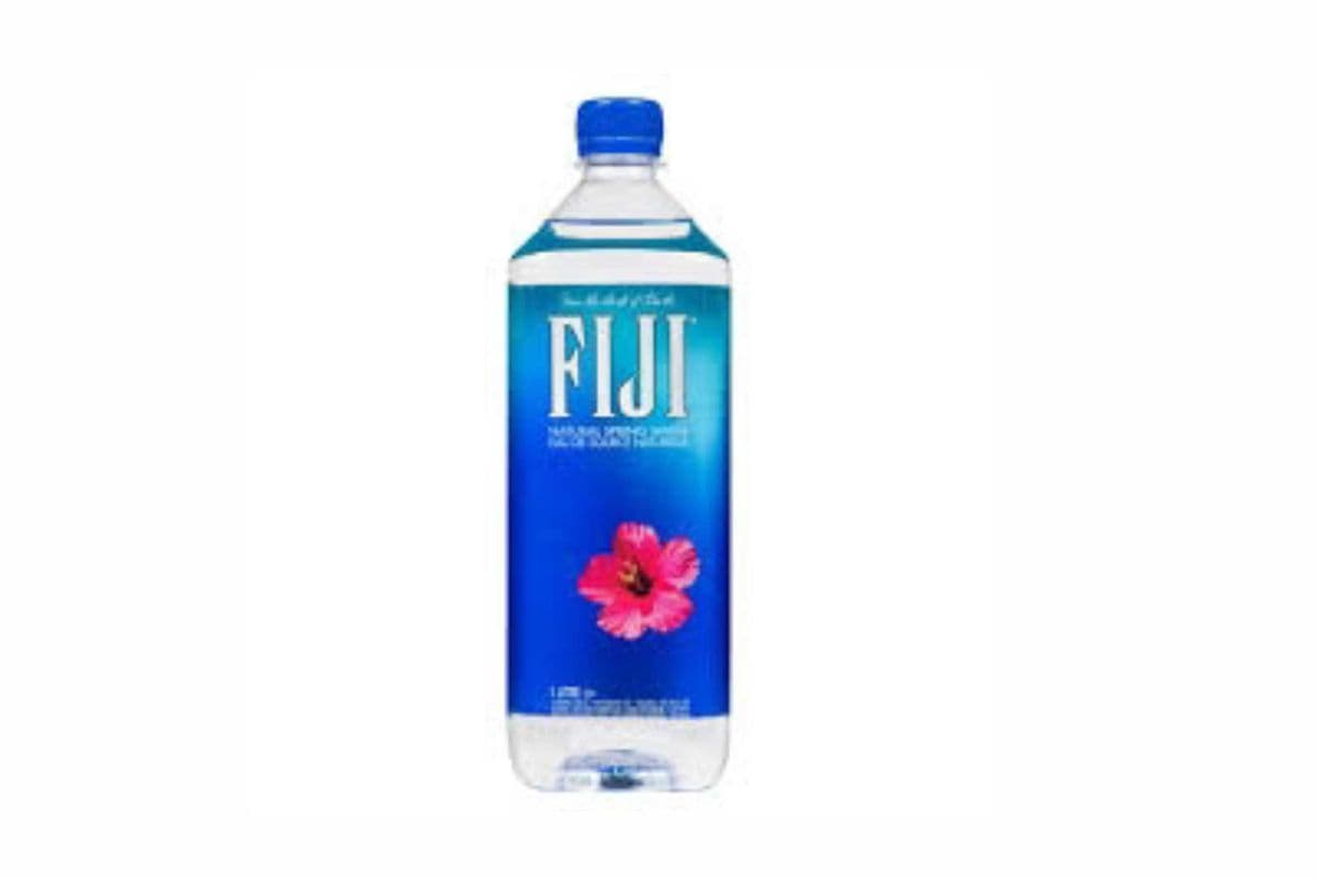 Fiji Water (1 L)