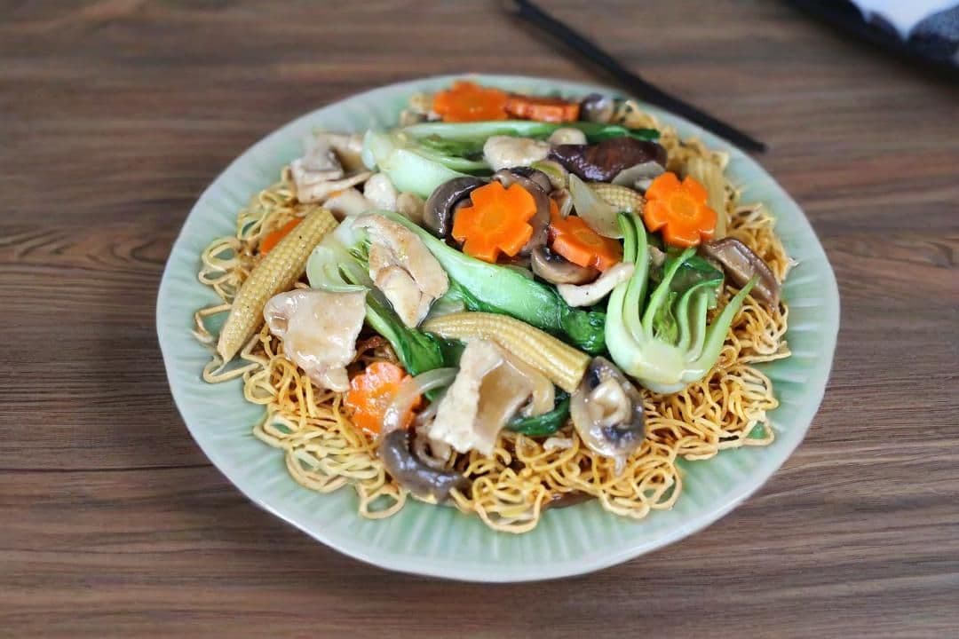 Veggie Chow Mein / 什菜炒麵